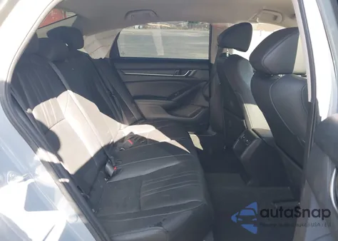 2022 Honda Accord Sport Special Edition z USA, uszkodzony, nr VIN 1HGCV1F40NA114548